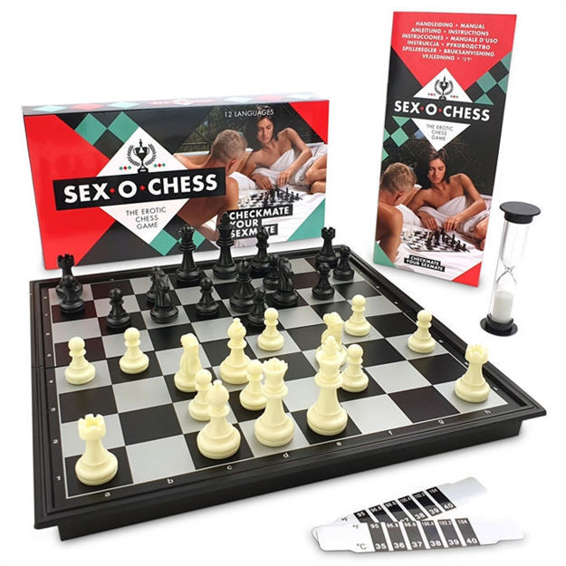 SEX-O-CHESS THE EROTIC CHESS GAME MZE30563